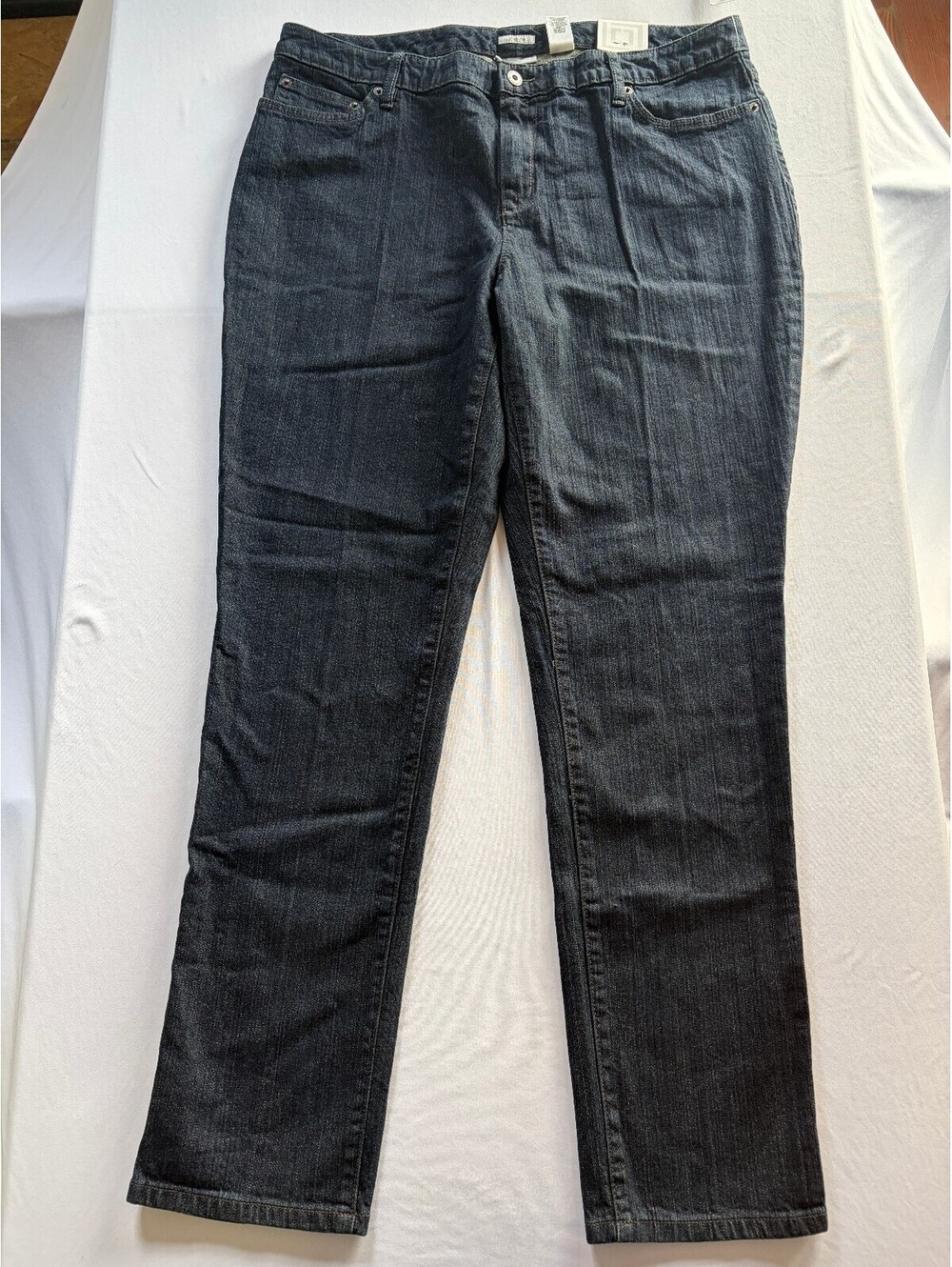 Liz Claiborne Woman slim leg jeans